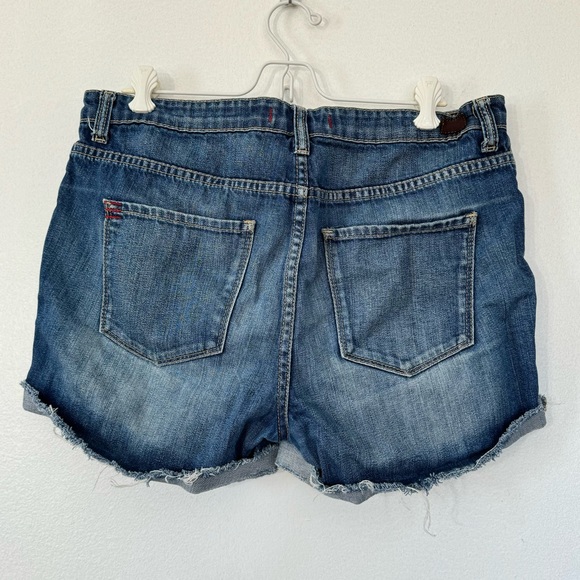 Urban Outfitters BDG Dark Wash Boyfriend Shorts Sz 30 - Picture 5 of 10